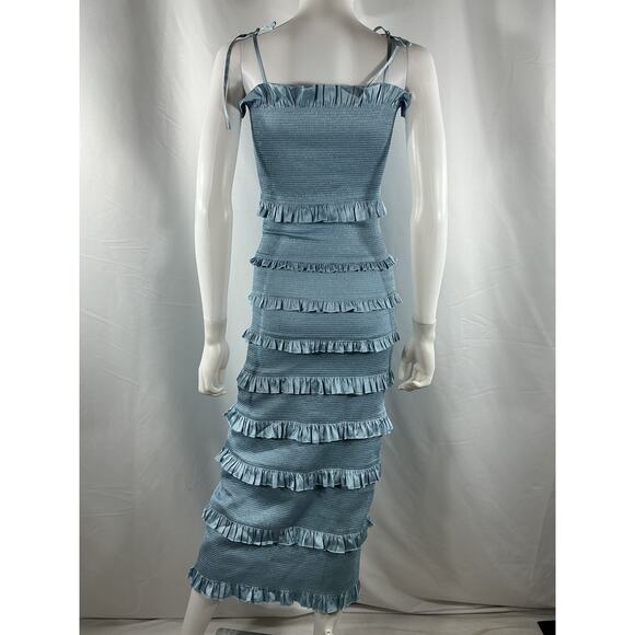 The Lily Dress in Cashmere Blue - Picture 3 of 5